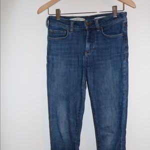 Medium-wash Skinny Jeans